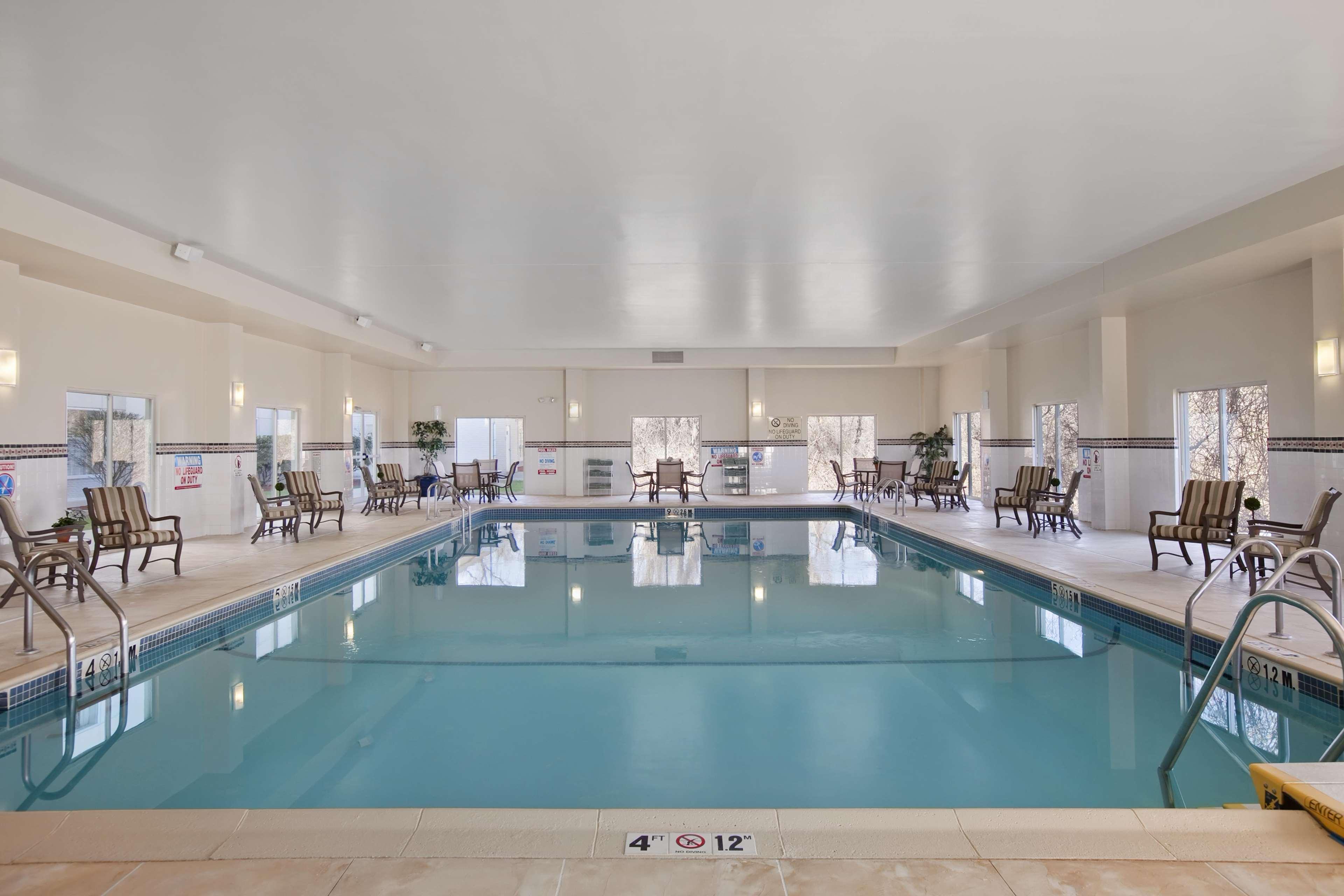 Hilton Garden Inn Boston-Μπέρλιγκτον Εξωτερικό φωτογραφία