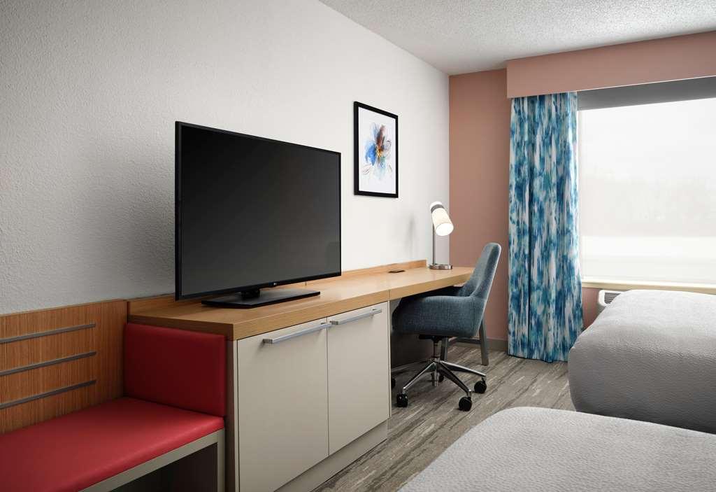 Hilton Garden Inn Boston-Μπέρλιγκτον Δωμάτιο φωτογραφία