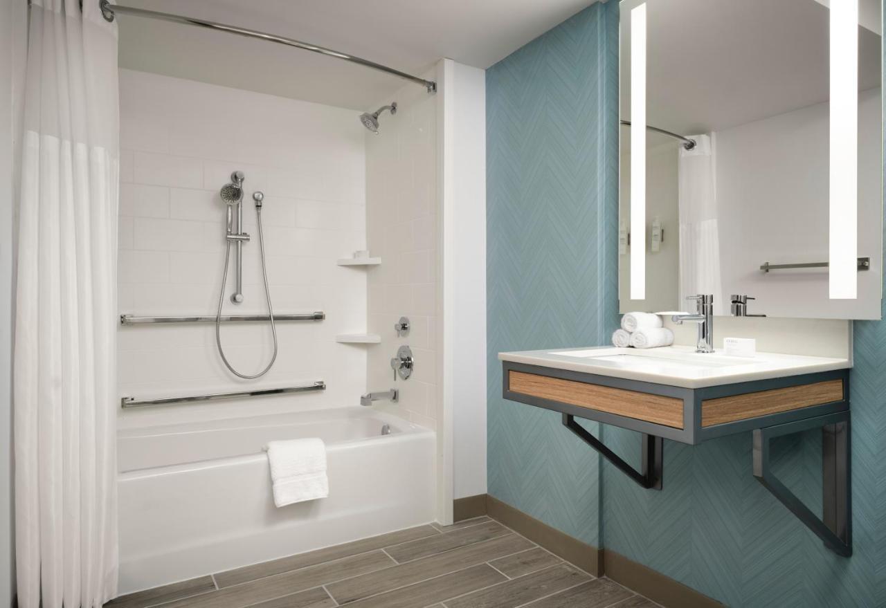 Hilton Garden Inn Boston-Μπέρλιγκτον Δωμάτιο φωτογραφία