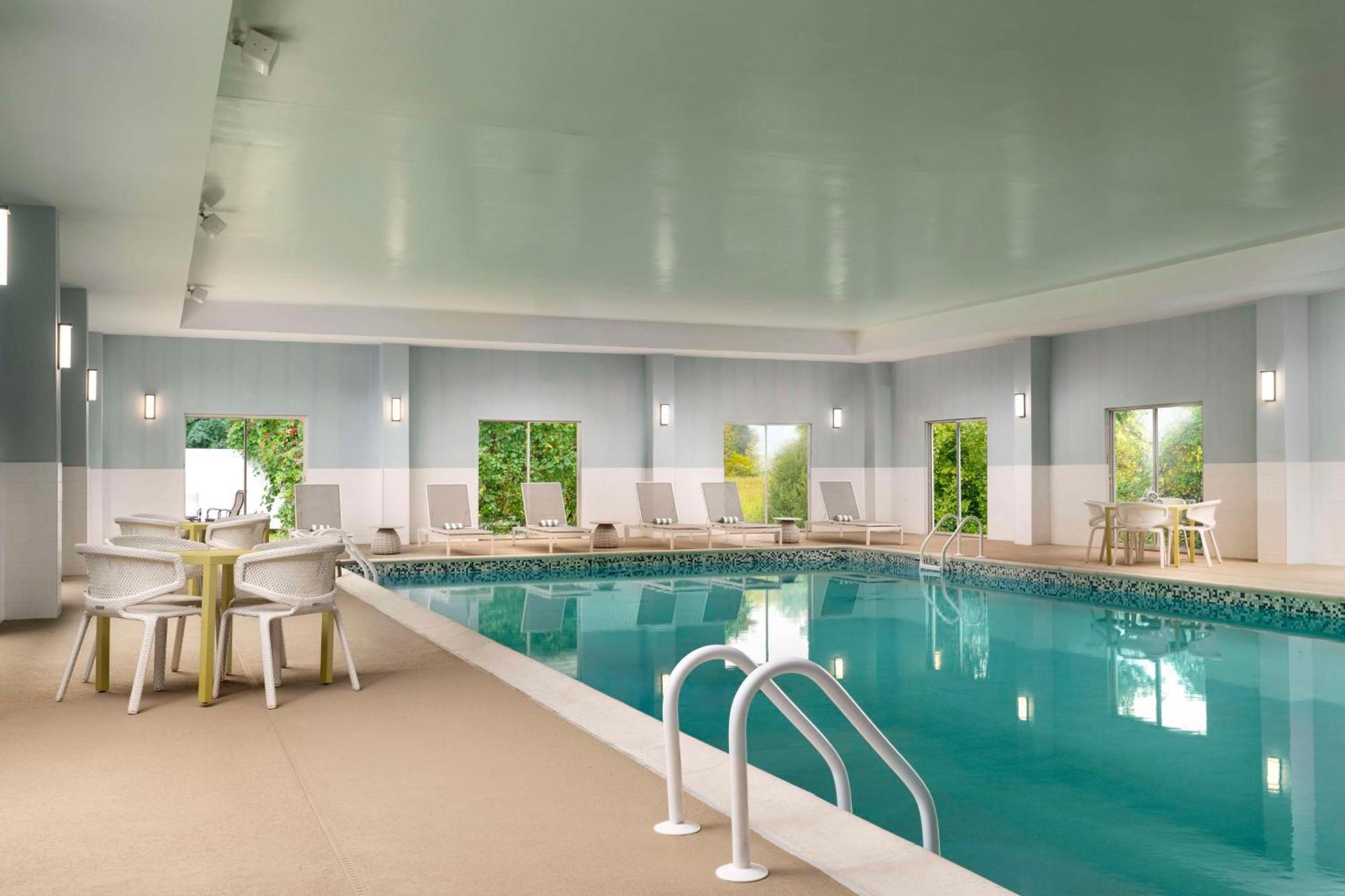 Hilton Garden Inn Boston-Μπέρλιγκτον Εξωτερικό φωτογραφία