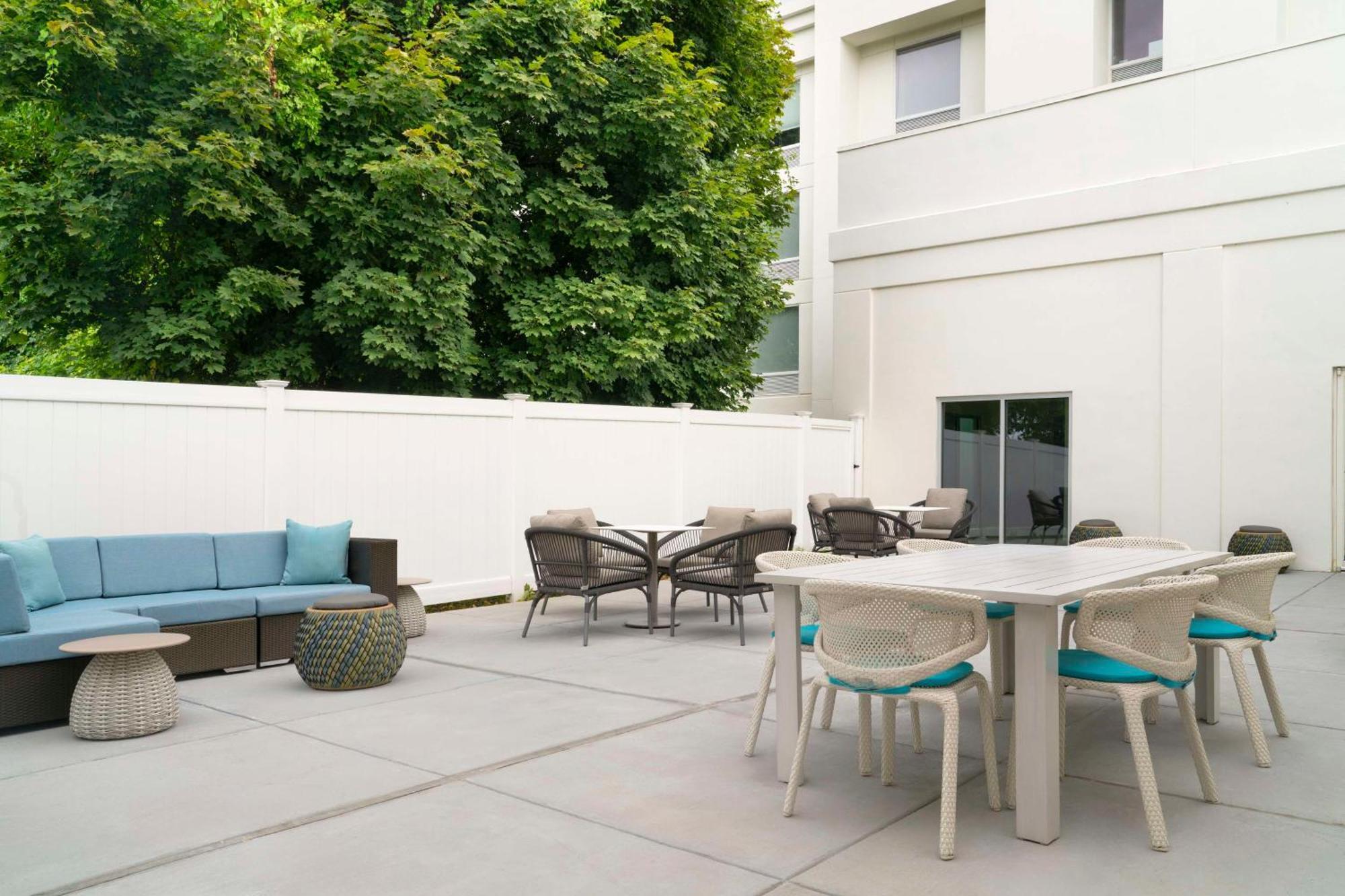Hilton Garden Inn Boston-Μπέρλιγκτον Εξωτερικό φωτογραφία
